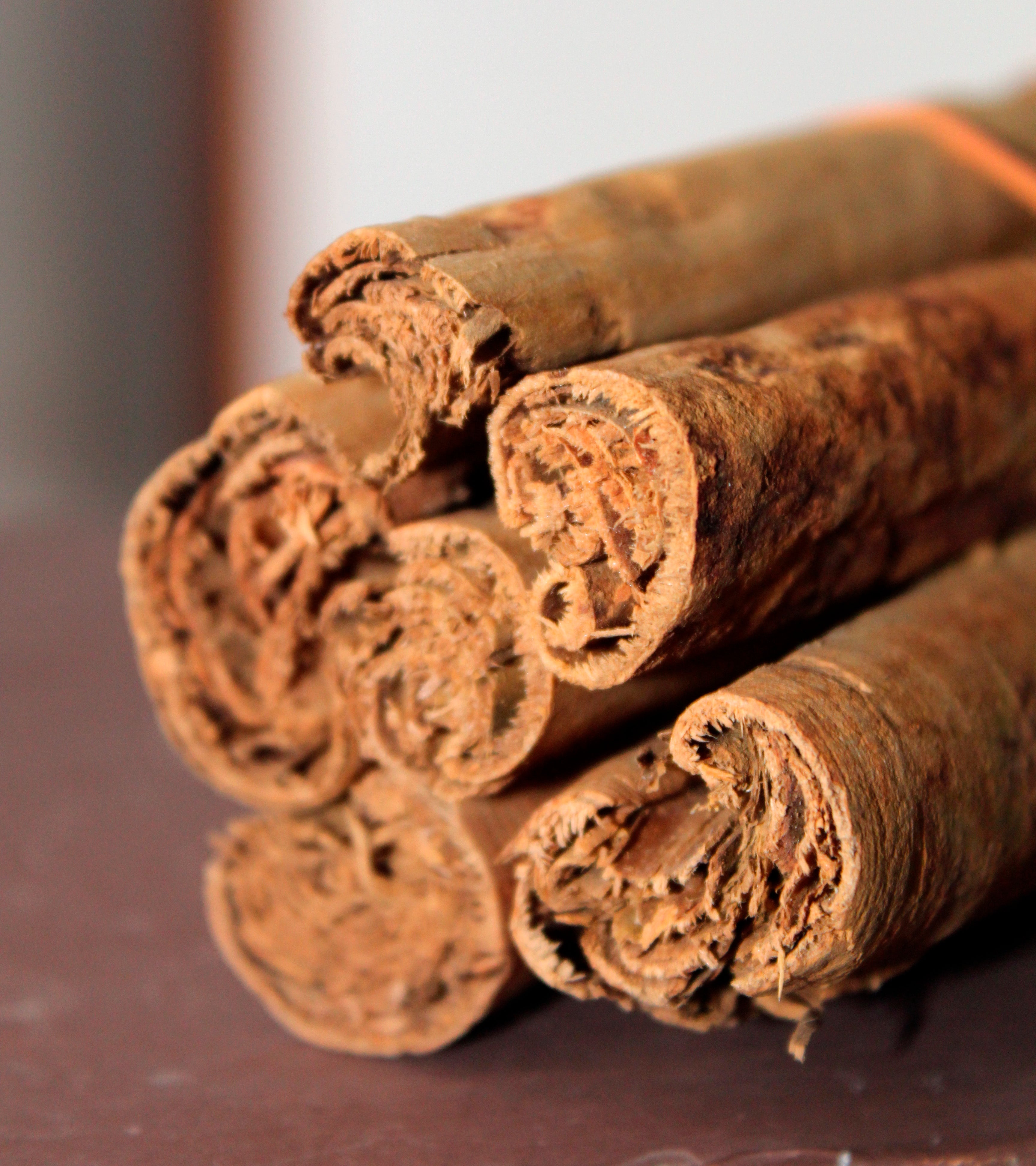 Organic Ceylon Cinnamon Sticks – 100% Pure, Hand-Rolled, Premium Quills from Sri Lanka